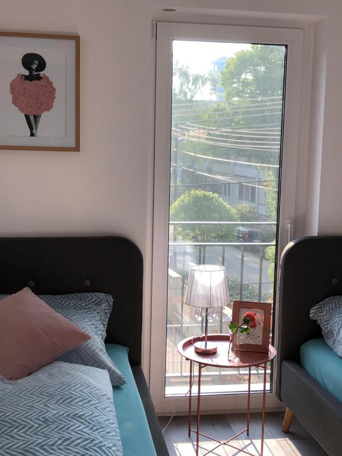 Szeged Gyoengye Delux Apartment Luaran gambar