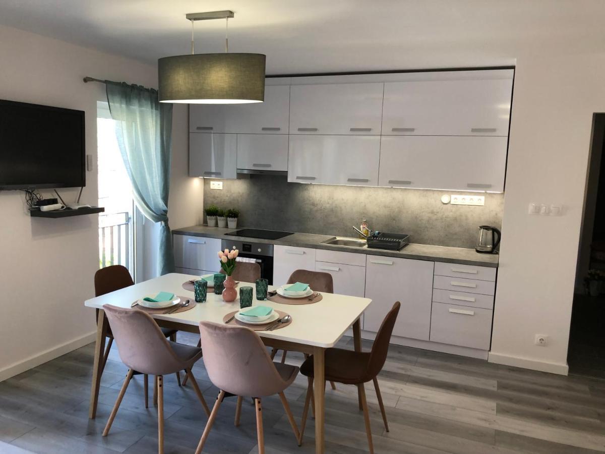 Szeged Gyoengye Delux Apartment Luaran gambar